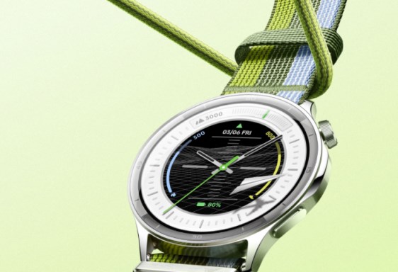 ساعة Watch S