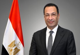 وزير الاتصالات وتكنولوجيا المعلومات