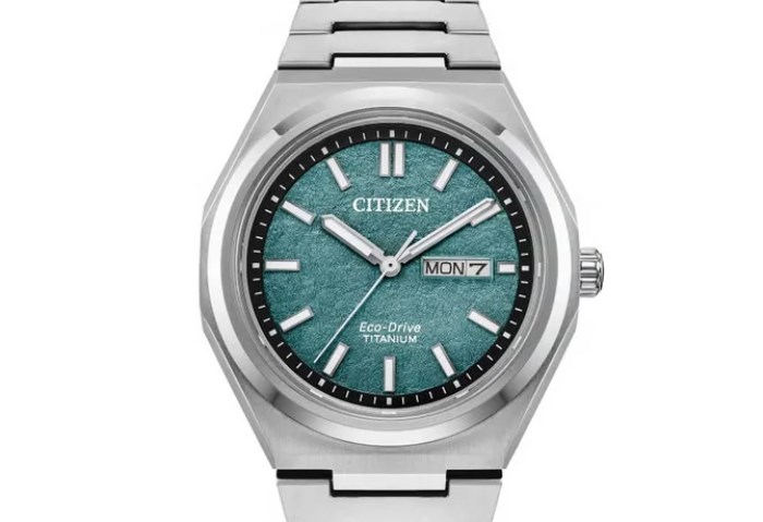 ساعات تيتانيوم