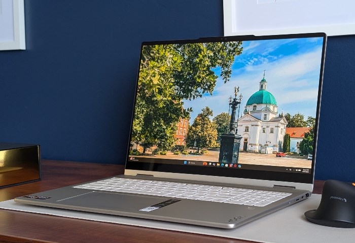 لابتوب Lenovo Yoga 7