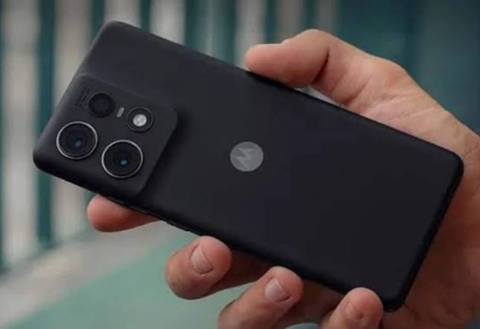 Motorola Edge 50 Pro.. تصميم أنيق وكاميرات متقدمة في الفئة العليا