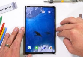 هاتف LG القابل للطي