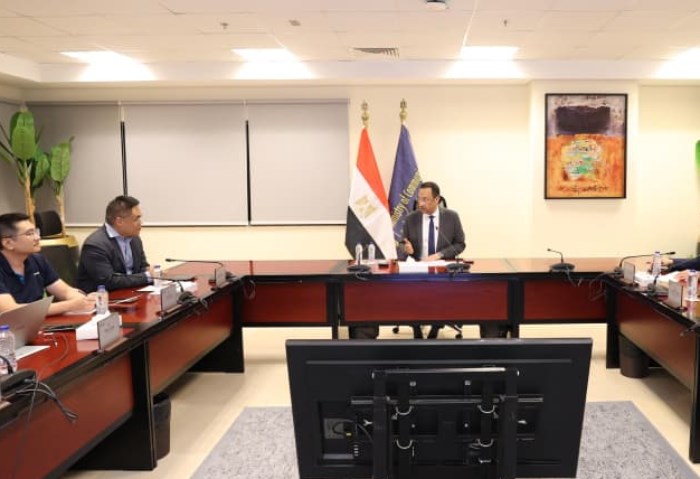 وزير الاتصالات 