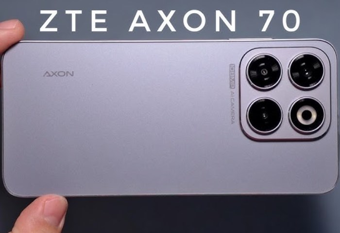 ZTE Axon 70 Ultra