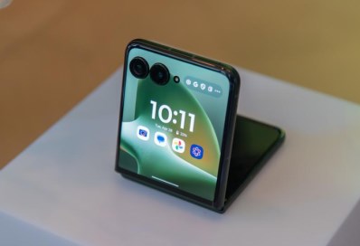 Motorola Razr Ultra 2026.. هاتف قابل للطي بتصميم فاخر