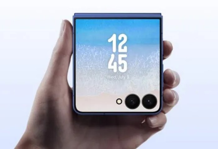 Samsung Galaxy Z Flip 8