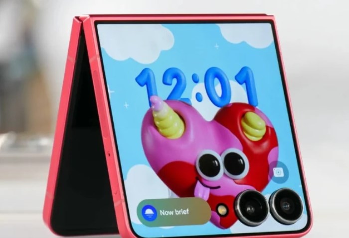 Samsung Galaxy Z Flip 7