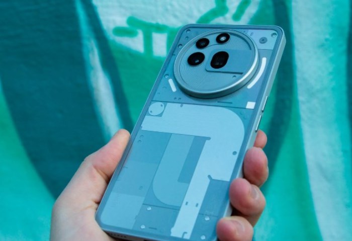 Nothing Phone (3a) Pro