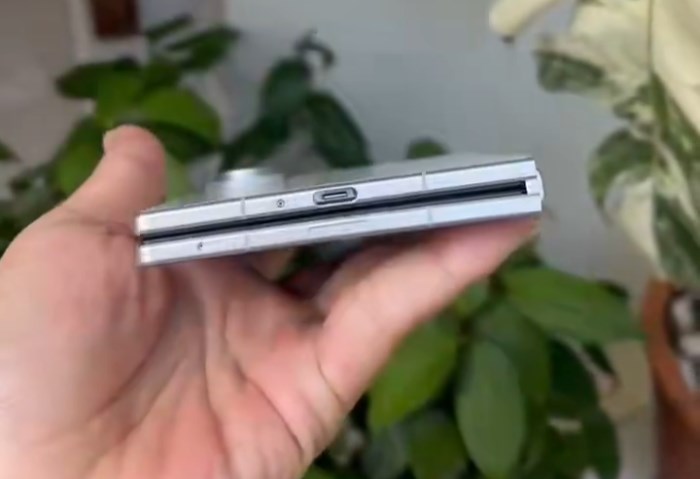 Galaxy Z Fold 8 Wide