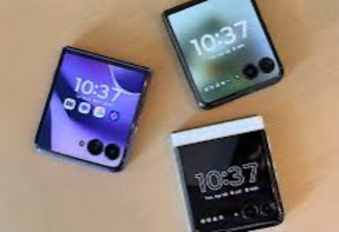 Motorola Razr Ultra 2026.. هاتف قابل للطي يجمع بين الفخامة وأداء الفلاجشيب