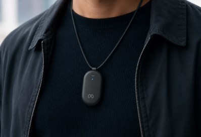 Meta AI pendant