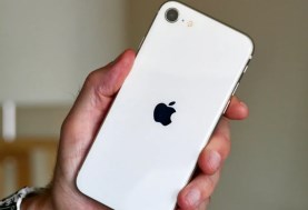 iPhone SE 2022