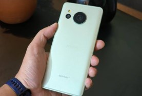 Sharp Aquos Sense 8