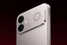 Redmi K90 Ultra.. شاومي تكشف هاتفًا رائدًا ببطارية ضخمة ومروحة تبريد للألعاب
