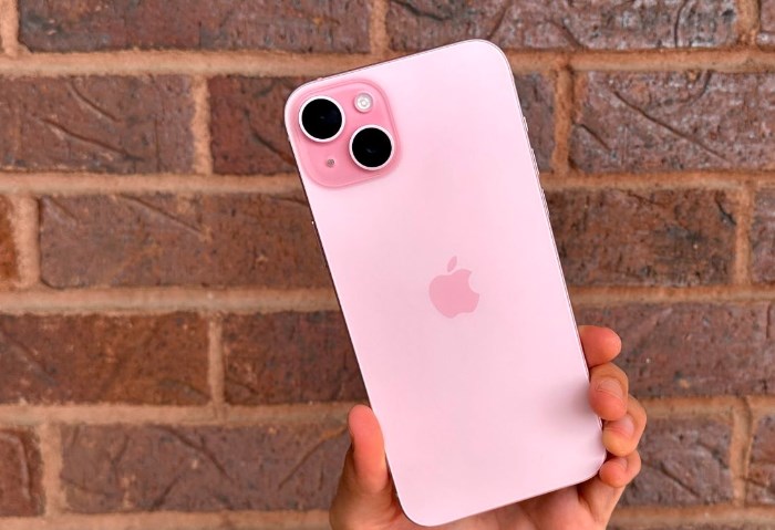 iPhone 15 Plus