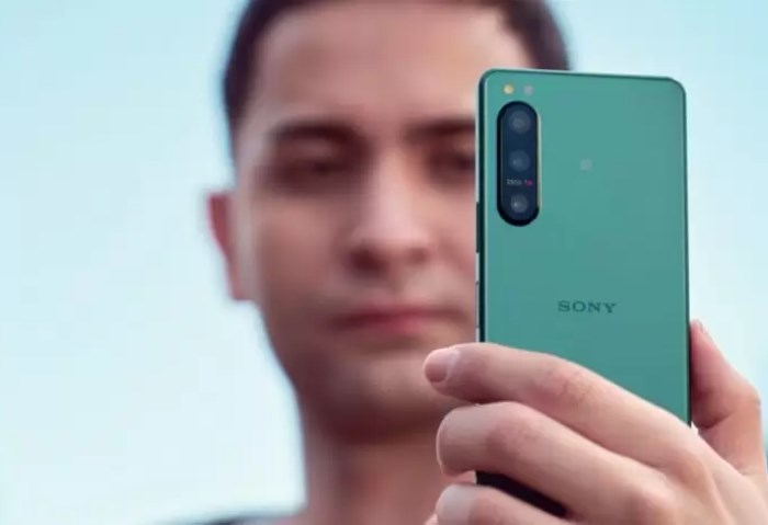 Xperia 5 IV