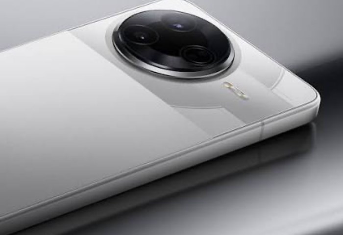 POCO F7 Pro.. هاتف أداء قوي موجه لعشاق الألعاب والسرعة