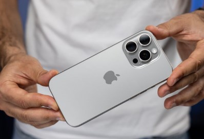 iPhone 16 Pro
