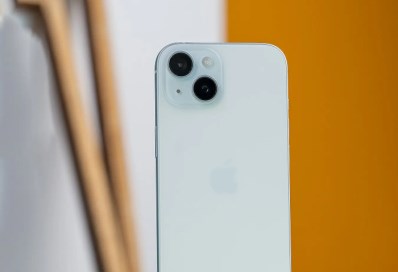 iPhone 15