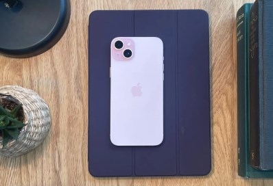 iPhone 15 Plus