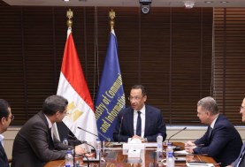 وزير الاتصالات 
