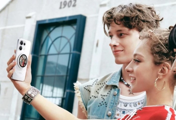 Oppo Bubble selfie screen