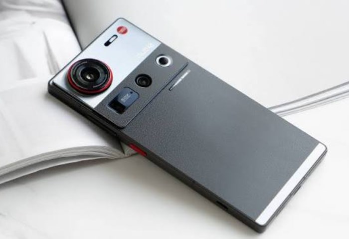Nubia Z70S Ultra
