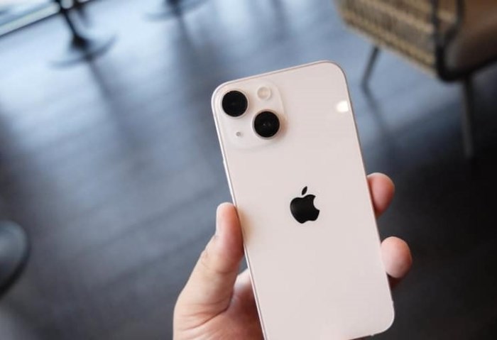 iPhone 13 mini