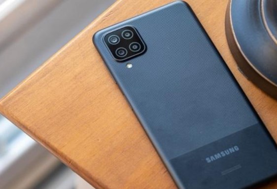 Samsung Galaxy A12