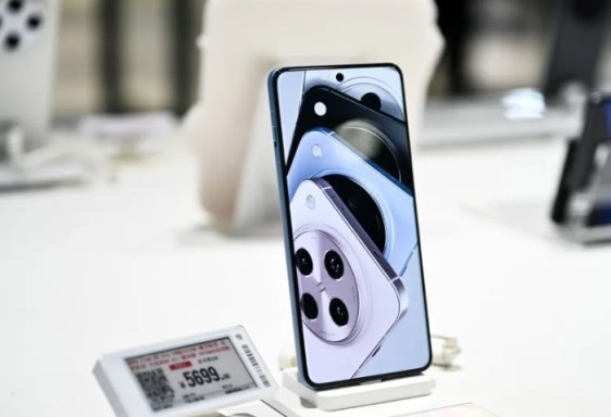 OPPO Find X8