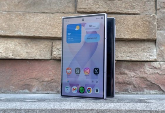 Samsung Galaxy Z Fold 8