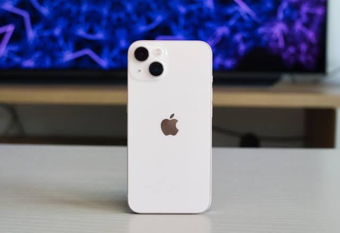 iPhone 13