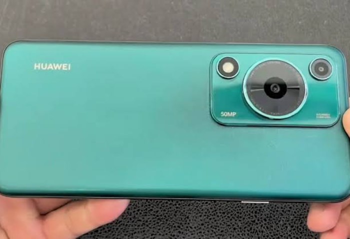 Huawei Nova Y72