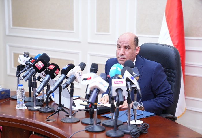 وزير العمل