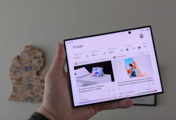 Galaxy Z Fold 8