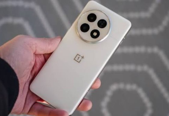 OnePlus 13
