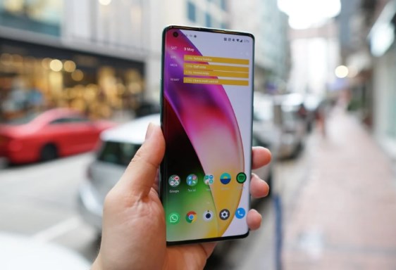 OnePlus 8 Pro