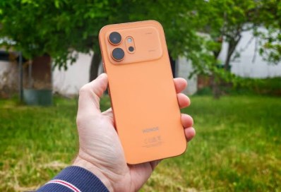 HONOR 600