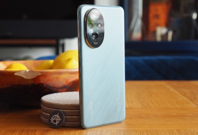 HONOR 200