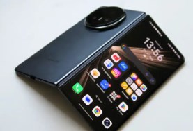 HONOR Magic V5
