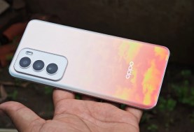 OPPO Reno12
