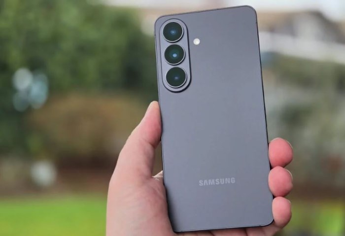 Galaxy S27 