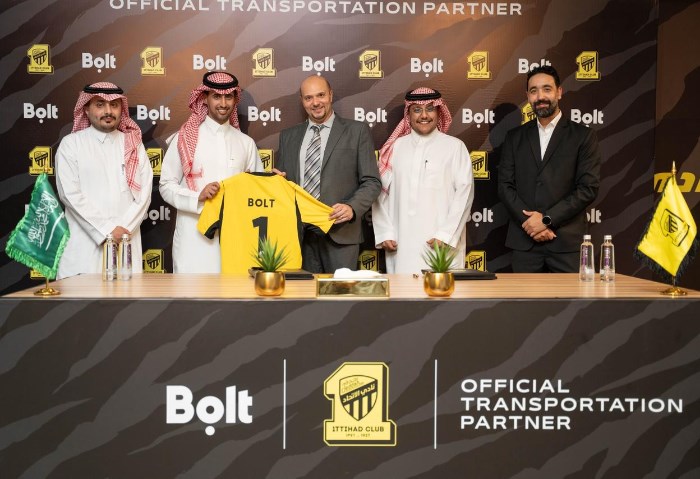 بولت توقع عقد رعاية جديد مع نادي الاتحاد السعودي