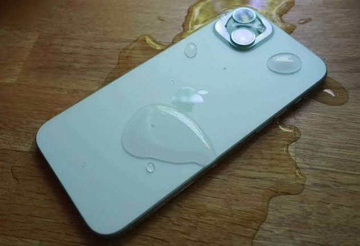 iPhone 15 Plus