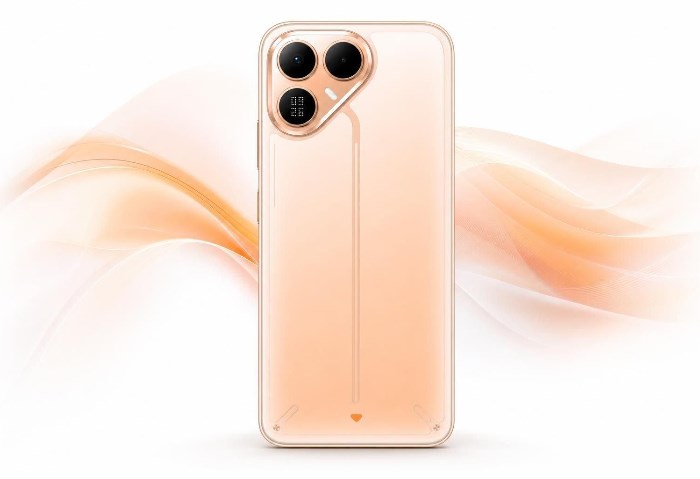 Tecno Pova 8
