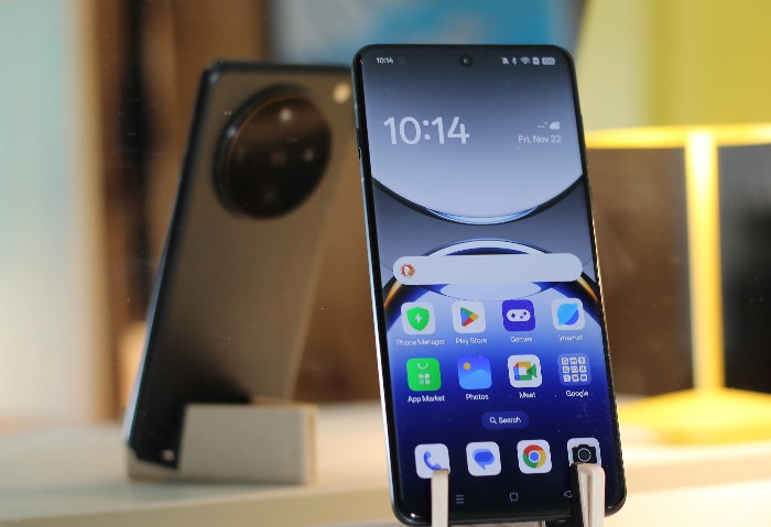 OPPO Find X8 Pro