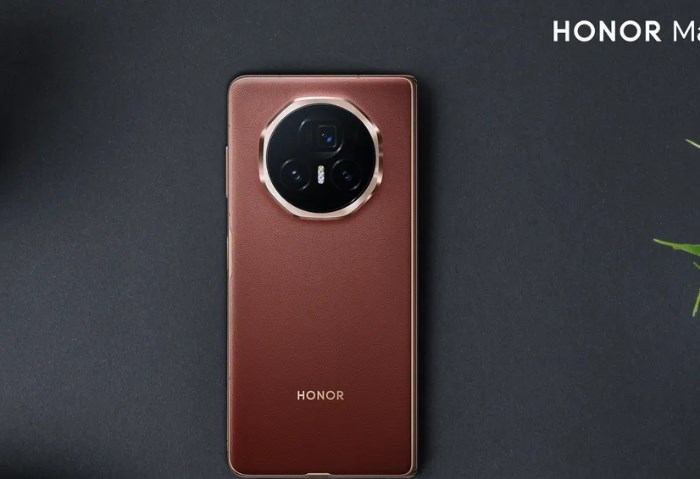 HONOR Magic V3